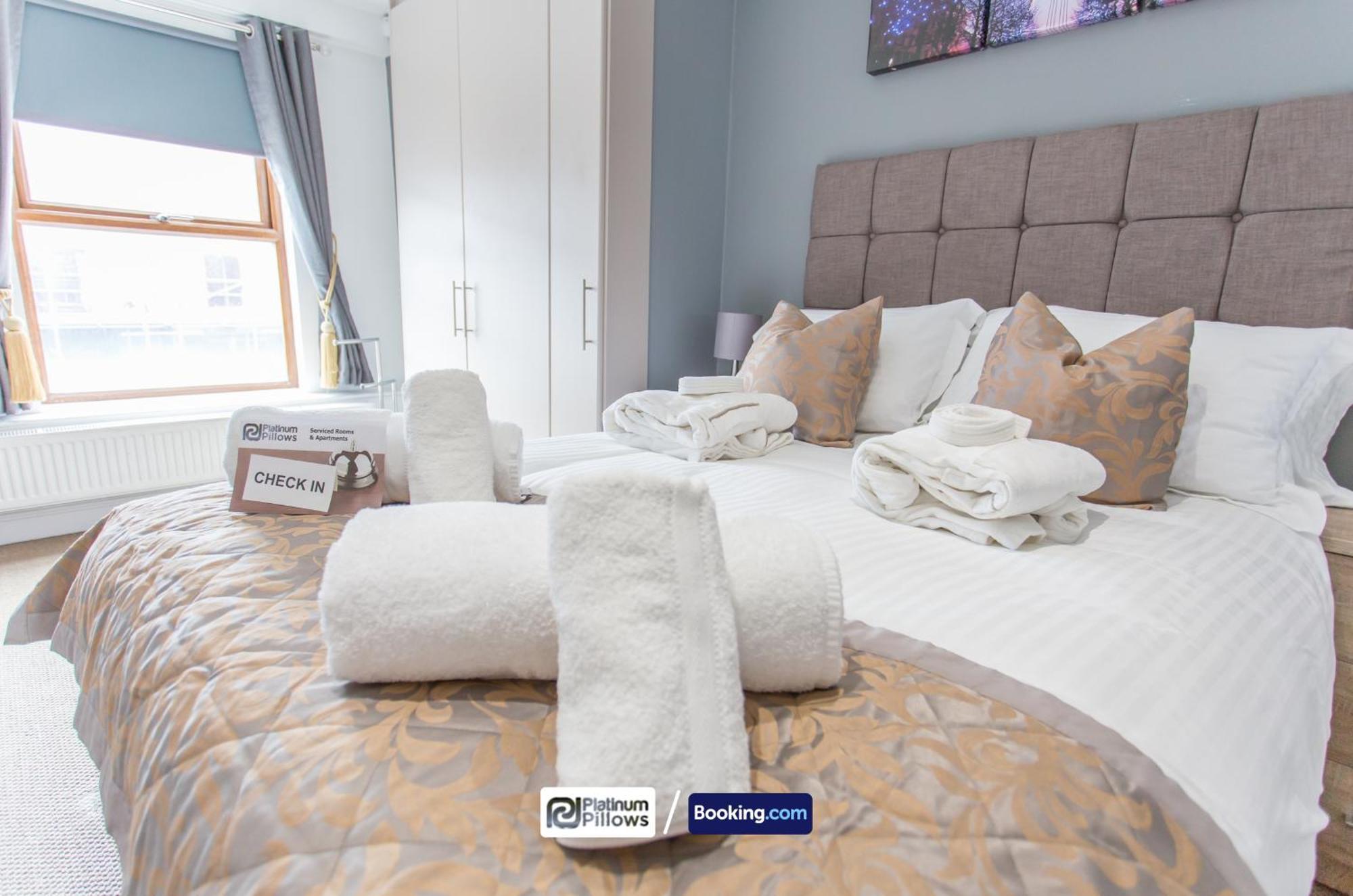 Leisure & Monthly Weekly Deals Available, Business & Leisure, Contractors Accommodation, 4 Bedroom Apartment, Roof Terrace, Oxford, Cowley Road, * Oxford